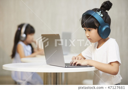 Schoolchild school life Schoolchild school life 47127681