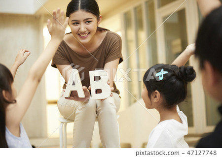 女教師學校生活 女教師學校生活 47127748