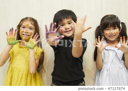 Primary school student lifestyle creative 47127874