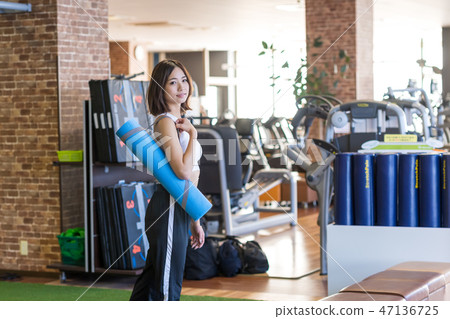 Young woman, yoga, fitness gym Young woman, yoga, fitness gym 47136725