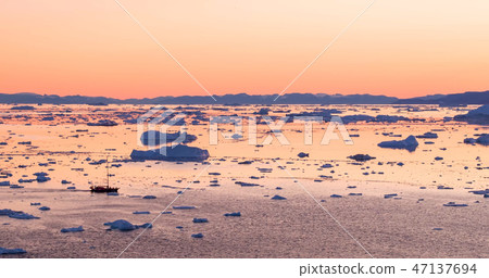 Ice and Icebergs from glacier - arctic nature landscape of icefjord Greenland Ice and Icebergs from glacier - arctic nature landscape of icefjord Greenland 47137694