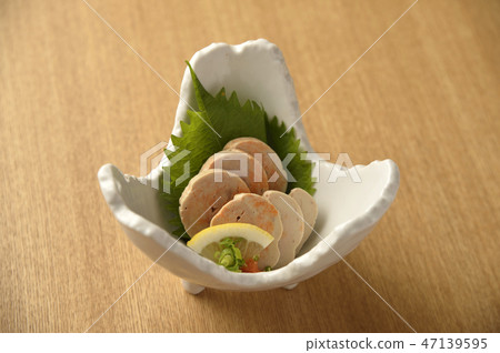 monkfish liver 47139595