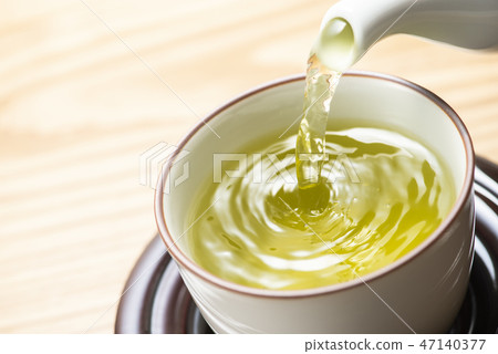 Japanese tea 47140377