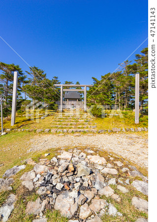 Emeizan Benzaitensha (Eyamasan Shrine) (Yoshino-gun, Nara Prefecture) on the summit of Hyakushogatake, Japan 47141143