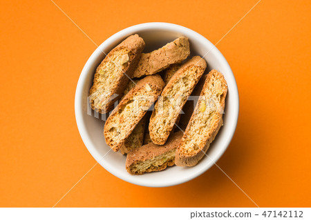 Sweet cantuccini biscuits. Italian biscotti. 47142112