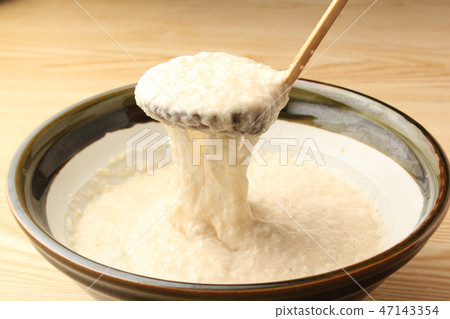 Potatoes 47143354