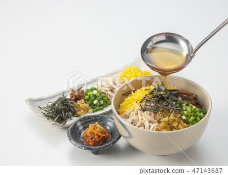 Chicken rice 47143687