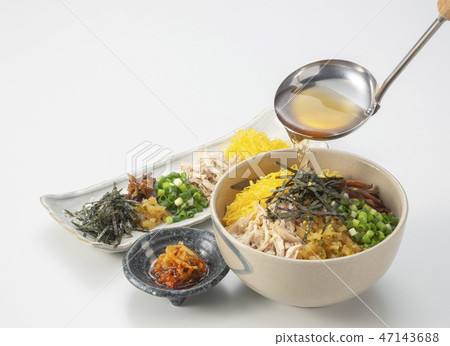 Chicken rice 47143688