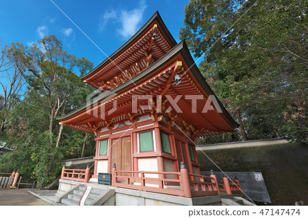 [Takiya Fudo Myouji Tahoto] (High resolution version) Beyond Tomitabayashi City, Osaka Prefecture 47147474