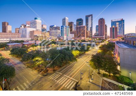 Houston, Texas, USA downtown park and skyline 47148569