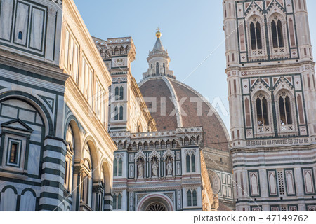 Baptistery in the center of Florence, Italy 47149762