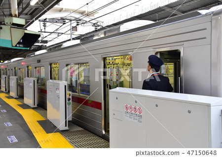 Departure scenery of the train 47150648