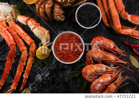Set of fresh seafood 47151221