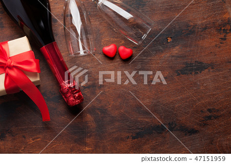 Valentines day greeting card Valentines day greeting card 47151959