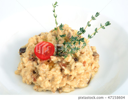 Restaurant dish, risotto with porcini mushrooms Restaurant dish, risotto with porcini mushrooms 47158604