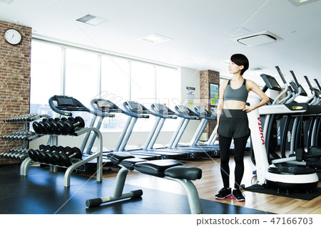 Fitness Sports Gym Training Middle Female Exercise 47166703