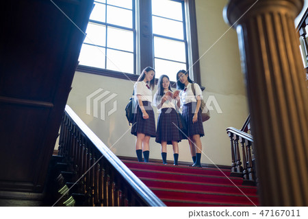 高中女生札幌學校旅行北海道代理前主要的政府大樓 47167011