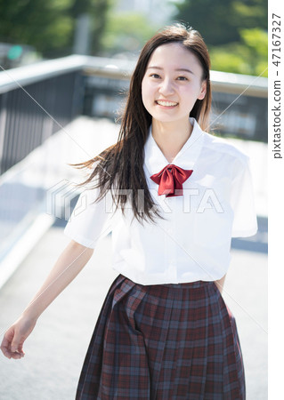 School girls high school portrait 47167327