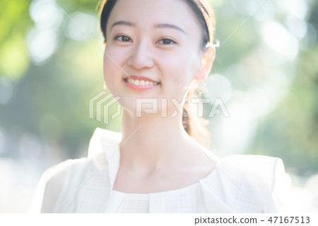 女性肖像 女性肖像 47167513