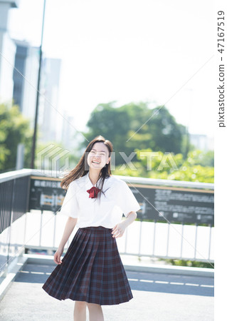 學校女孩高中肖像 47167519