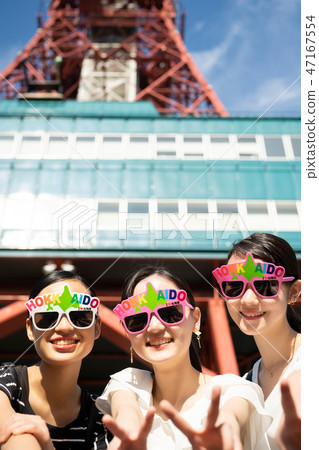 Woman sapporo travel tv tower Woman sapporo travel tv tower 47167554