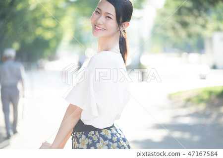 Female portrait Female portrait 47167584