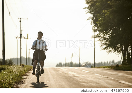 High school students attending school 47167900