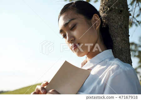 High school girl portrait park 47167918
