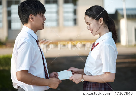 高中學生男人和女人的坦白 47167946