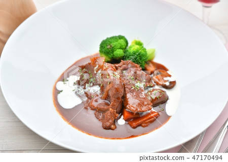 Western-style beef stew, stewed beef red wine + demiglace sauce, meat dishes, beef shank meat demiglace sauce simmered. 47170494