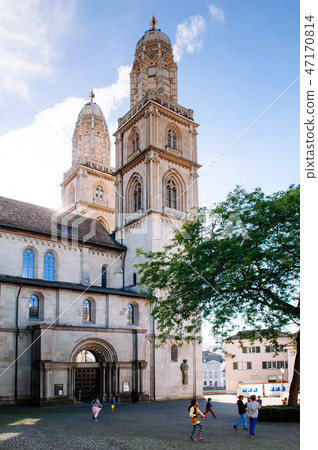 Old Grossmunster cathedral in Zurich Old town Old Grossmunster cathedral in Zurich Old town 47170814