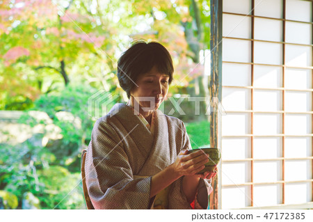 Heart of tea bath Kimono woman Heart of tea bath Kimono woman 47172385