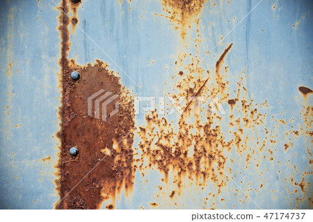 Grunge metal background 47174737