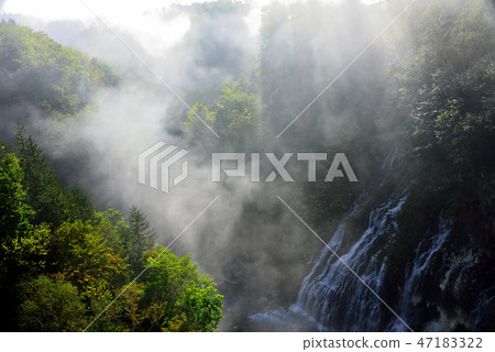 Waterfall morning mist Waterfall morning mist 47183322