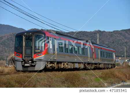 JR Shikoku 2600 series limited express Uzushio two-car running on the Kotoku Line 47185341