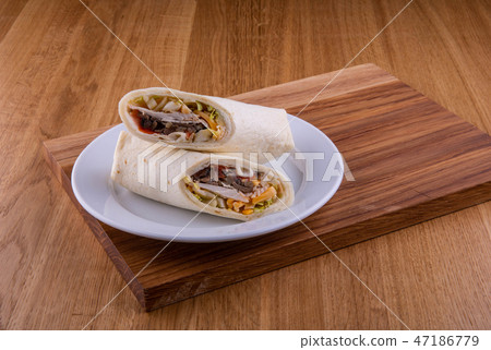 Beaters with a turkey in a plate Beaters with a turkey in a plate 47186779