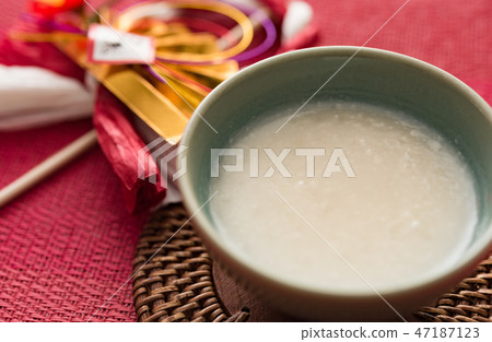Sweet Sake Sweet Sake 47187123