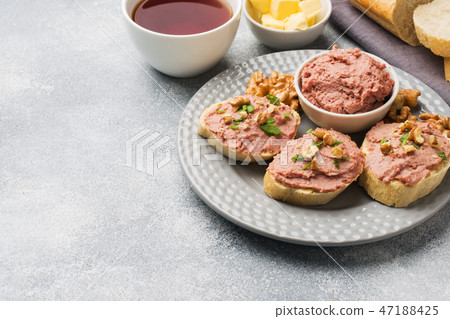 Sandwiches with chicken pate and butter Sandwiches with chicken pate and butter 47188425