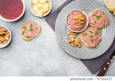 Sandwiches with chicken pate and butter Sandwiches with chicken pate and butter 47188427