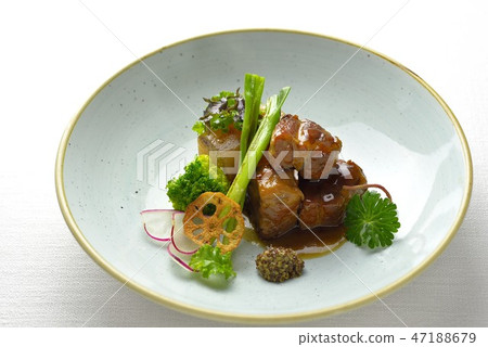 Braised pork corner 47188679