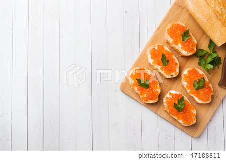 Sandwiches with red salmon caviar  47188811