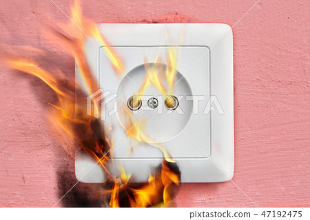 Household fire due to faulty wiring, socket flames 47192475