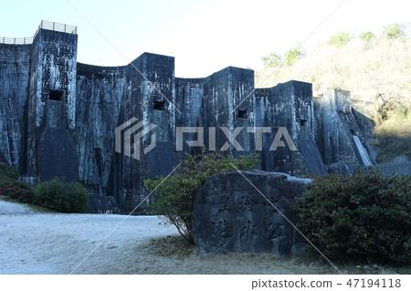 Toyosu Pond Dam and Stone Monument 47194118