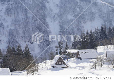 Winter in Gokayama Winter in Gokayama 47197375