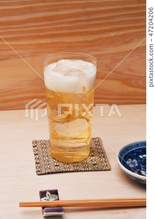 與highball的日本食物 與highball的日本食物 47204206