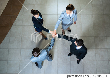 symbol of teamwork 47205351