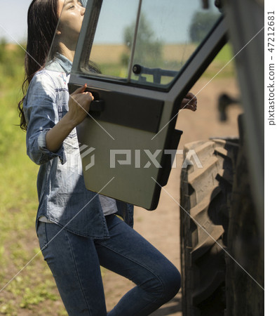 女性農業 女性農業 47212681