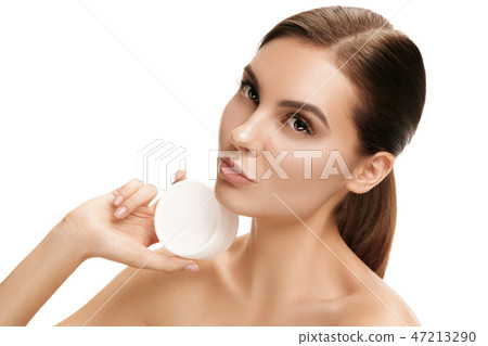 moisturizer cream for girl