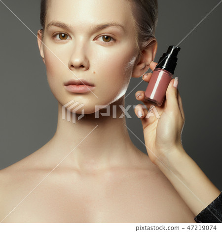 Cosmetic and Makeup. Beauty Fashion Model. Makeup 47219074