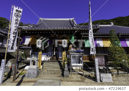 Onomichi old temple tour Kairyu temple main hall 47219637